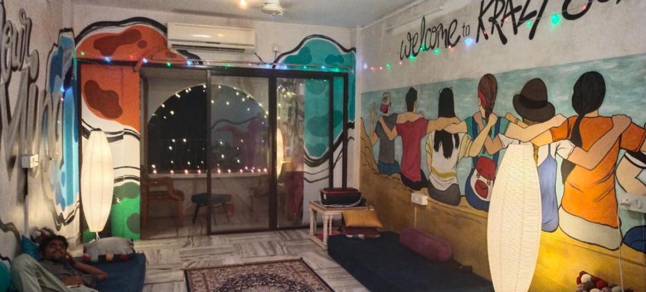 מומביי Krazy Solo Hostel מראה חיצוני תמונה
